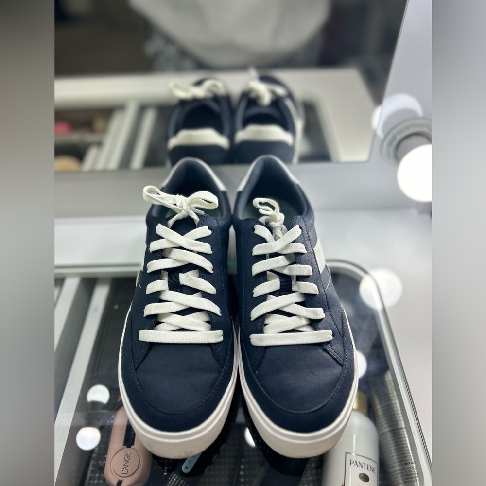 Dr. Scholls Madison Lace Sneakers - Picture 2 of 8